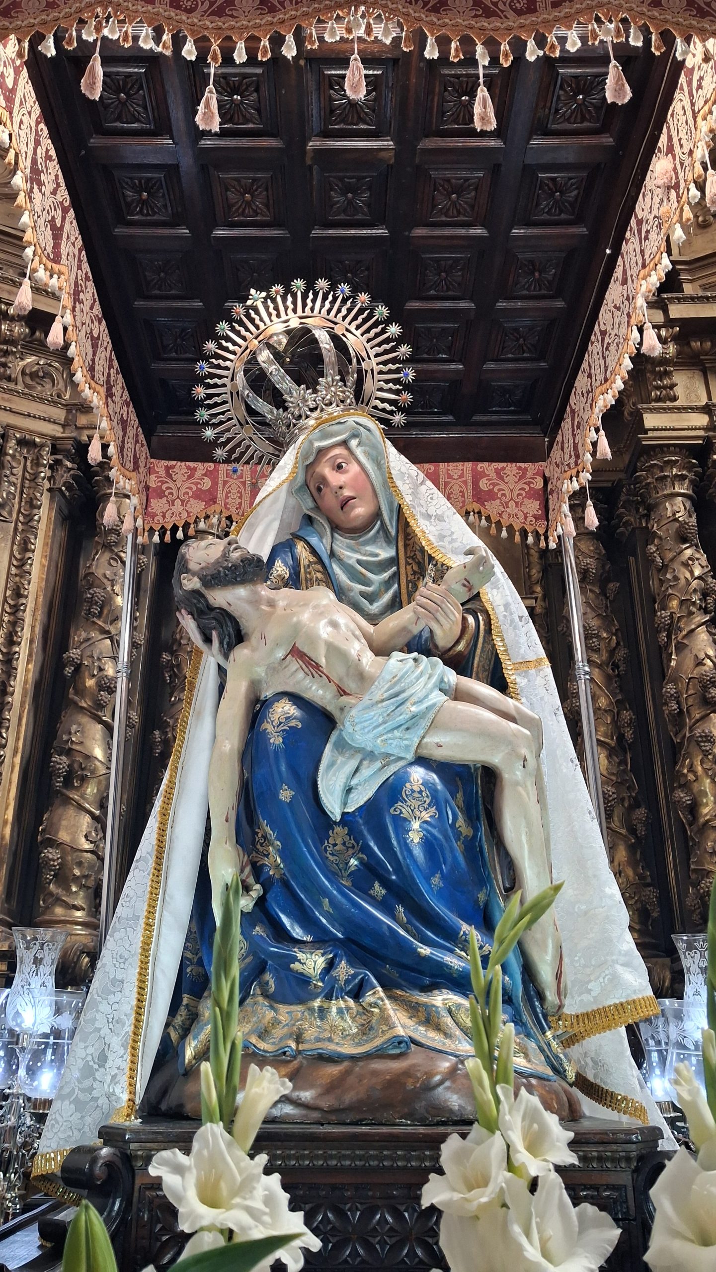 Imagen de la Virgen de la Piedad